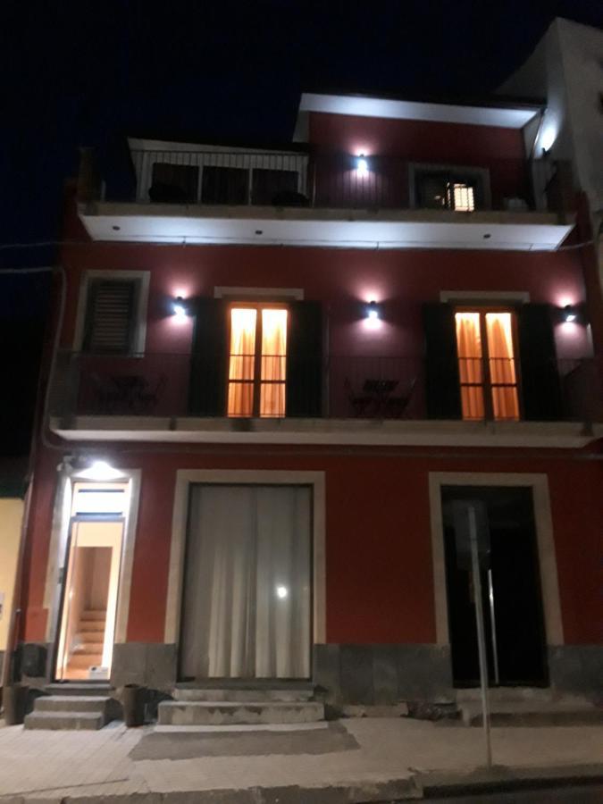 Bed & Breakfast Dietro Le Mura Aci Castello Kültér fotó